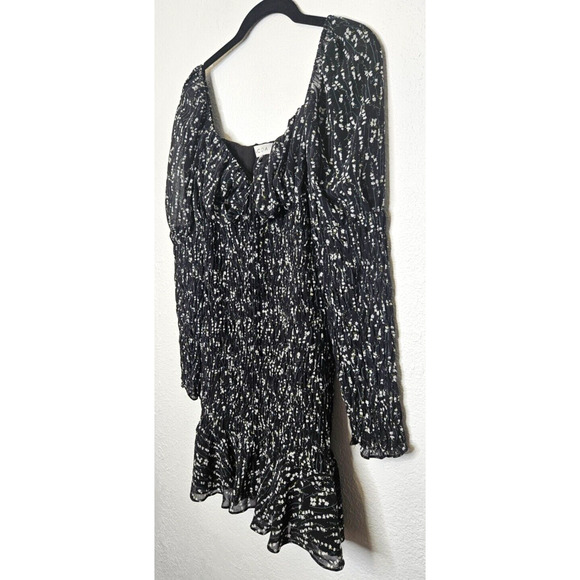 ACOA Womens Mini Dress Medium Black White Floral Smocked Long Sleeve Ruffle Boho - Picture 2 of 12
